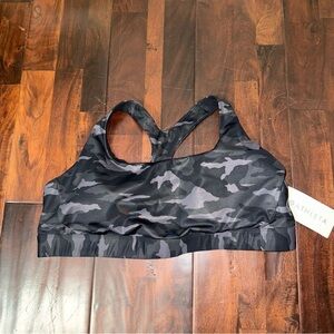 NWT Athleta D-DD Ultimate Printed Bra Size 3X Camo